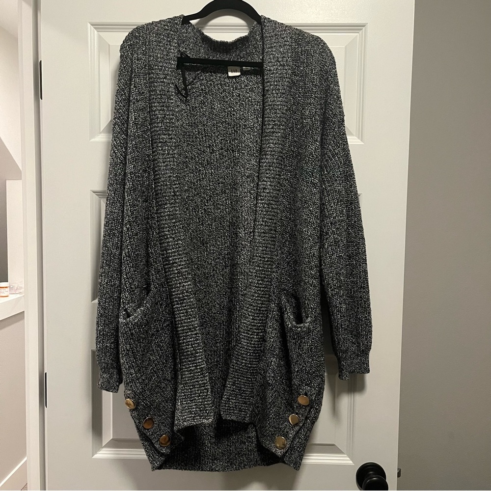 GAP Black and White Knit Cardigan